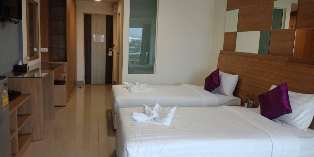 The Greenery Central Suite & Hotel เชียงใหม่ ภายนอก รูปภาพ