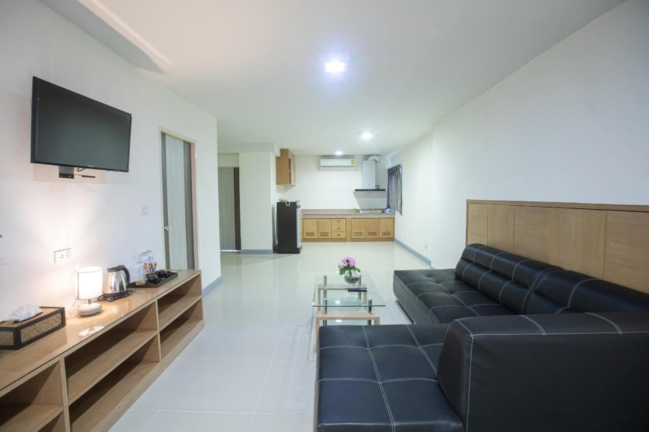 The Greenery Central Suite & Hotel เชียงใหม่ ภายนอก รูปภาพ