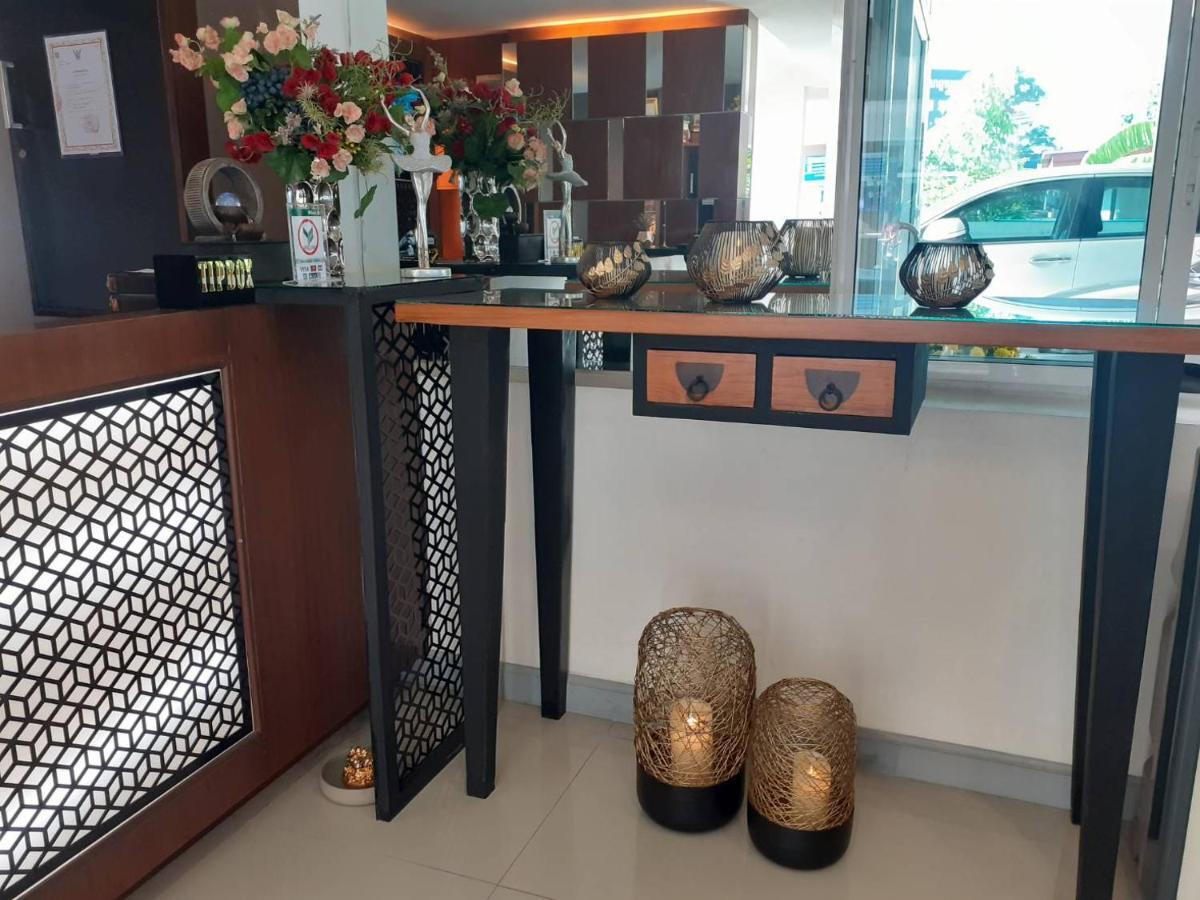 The Greenery Central Suite & Hotel เชียงใหม่ ภายนอก รูปภาพ
